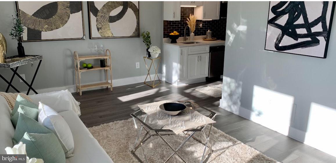 CAPITOL HILL - Residential Lease