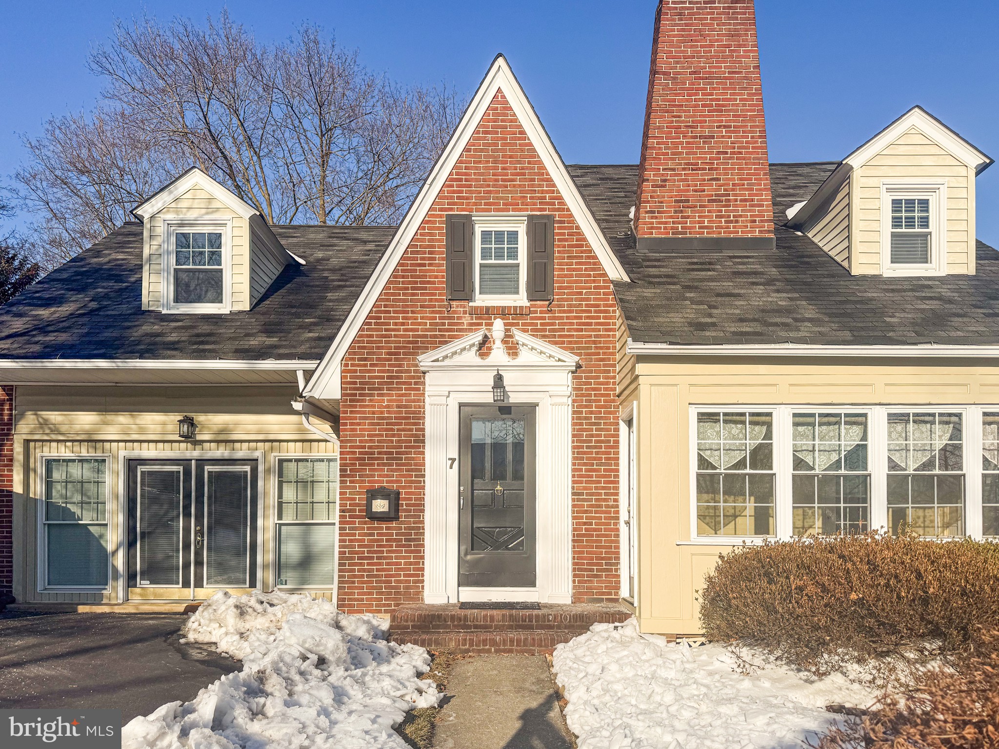 GREEN HILLS - Residential