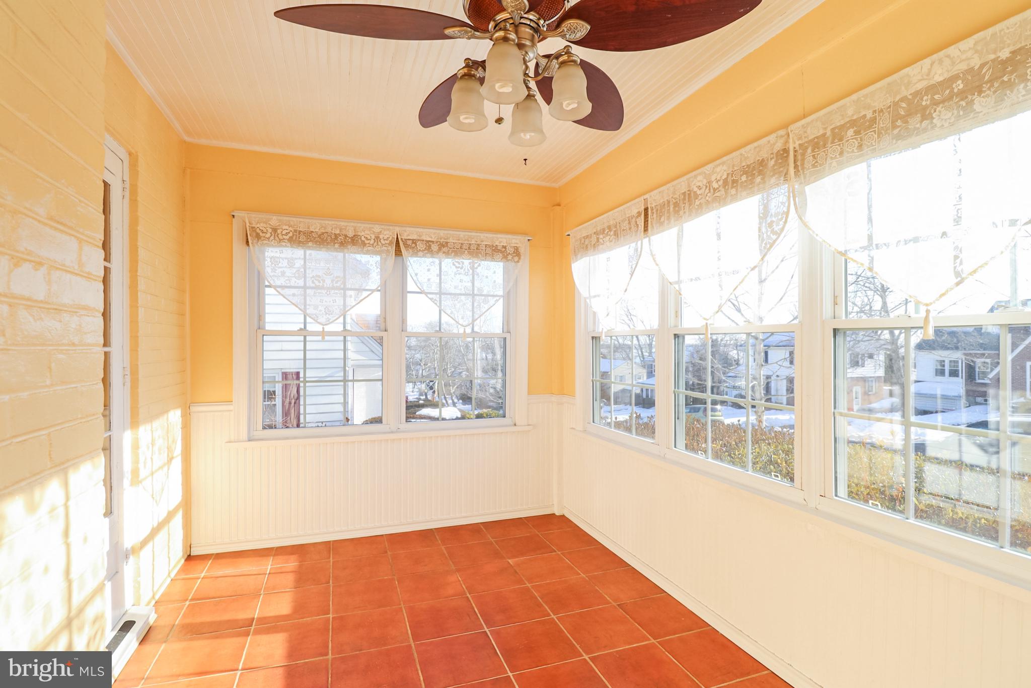 GREEN HILLS - Residential