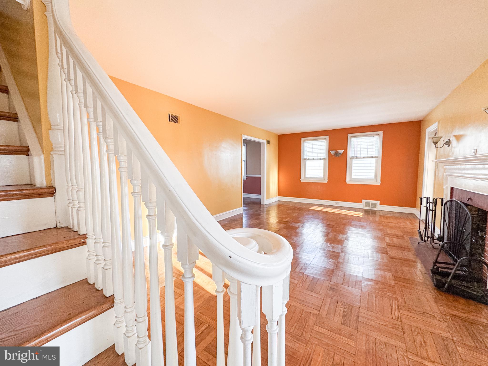 GREEN HILLS - Residential