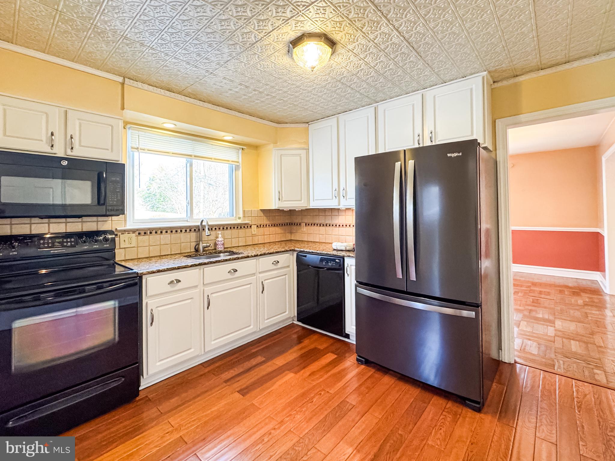 GREEN HILLS - Residential