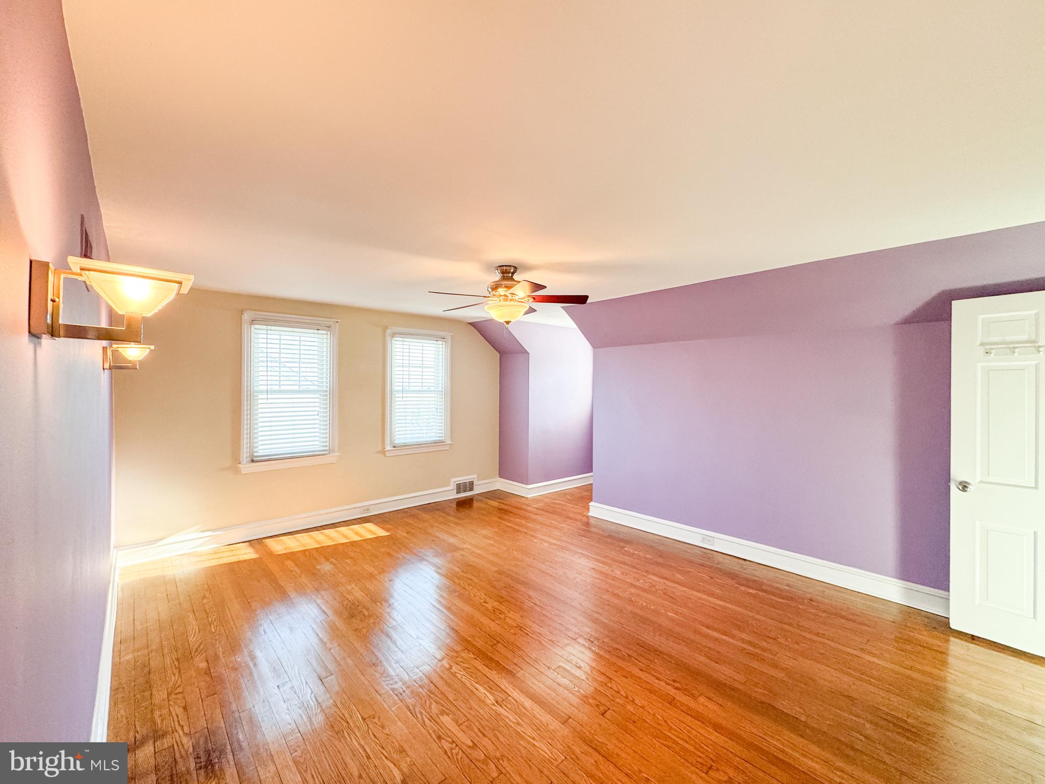 GREEN HILLS - Residential