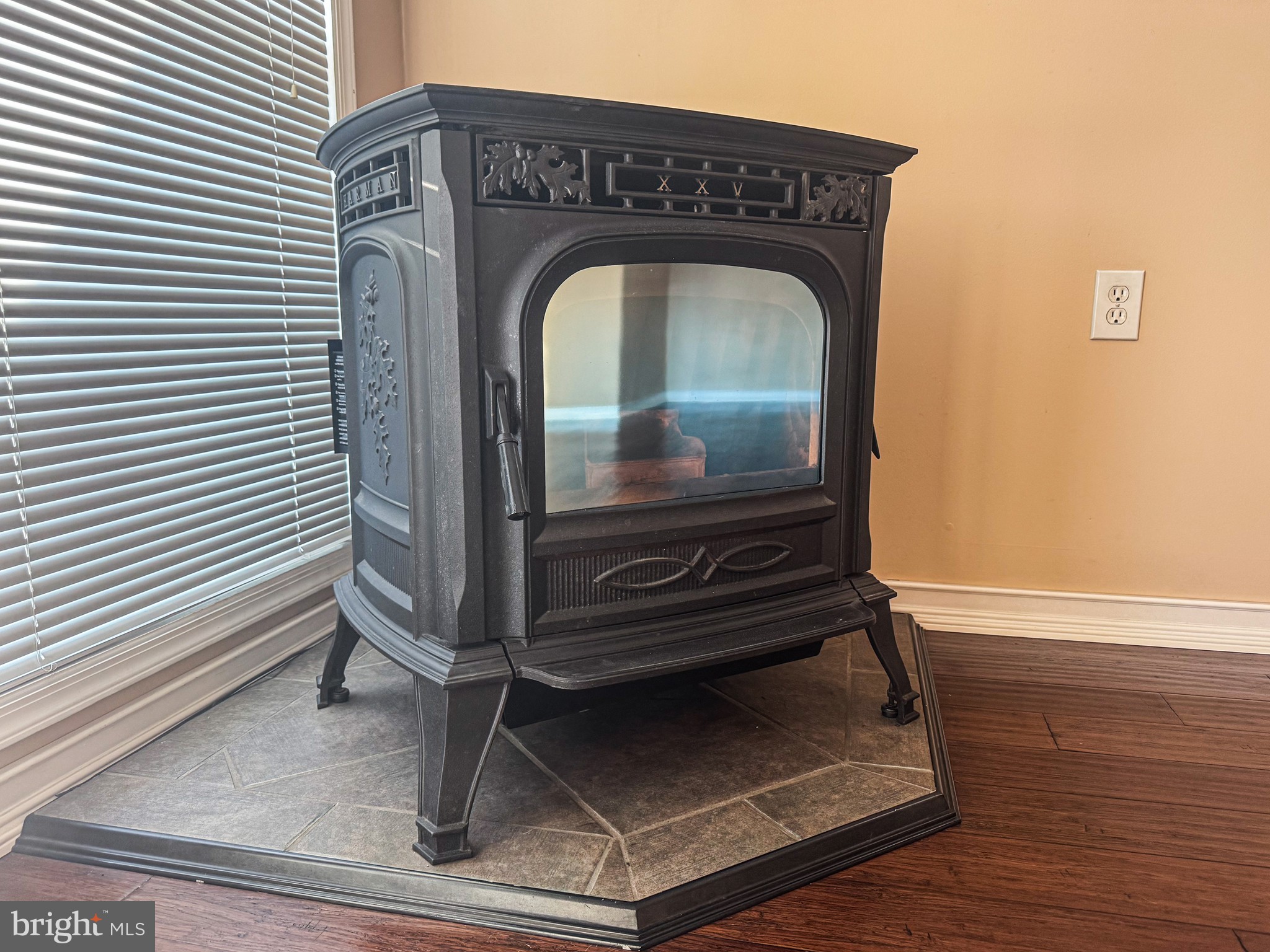 GREEN HILLS - Residential