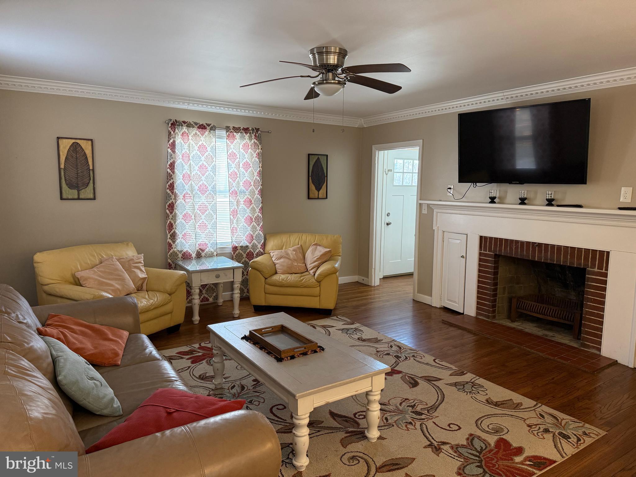 81 N GREENWICH STREET