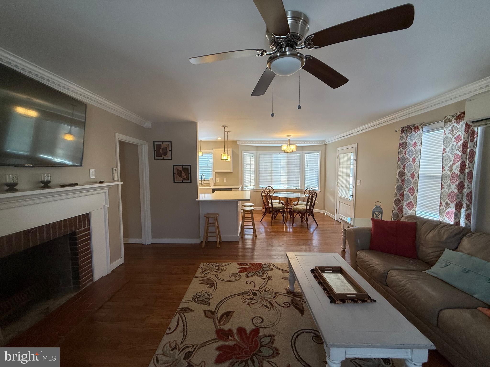 81 N GREENWICH STREET