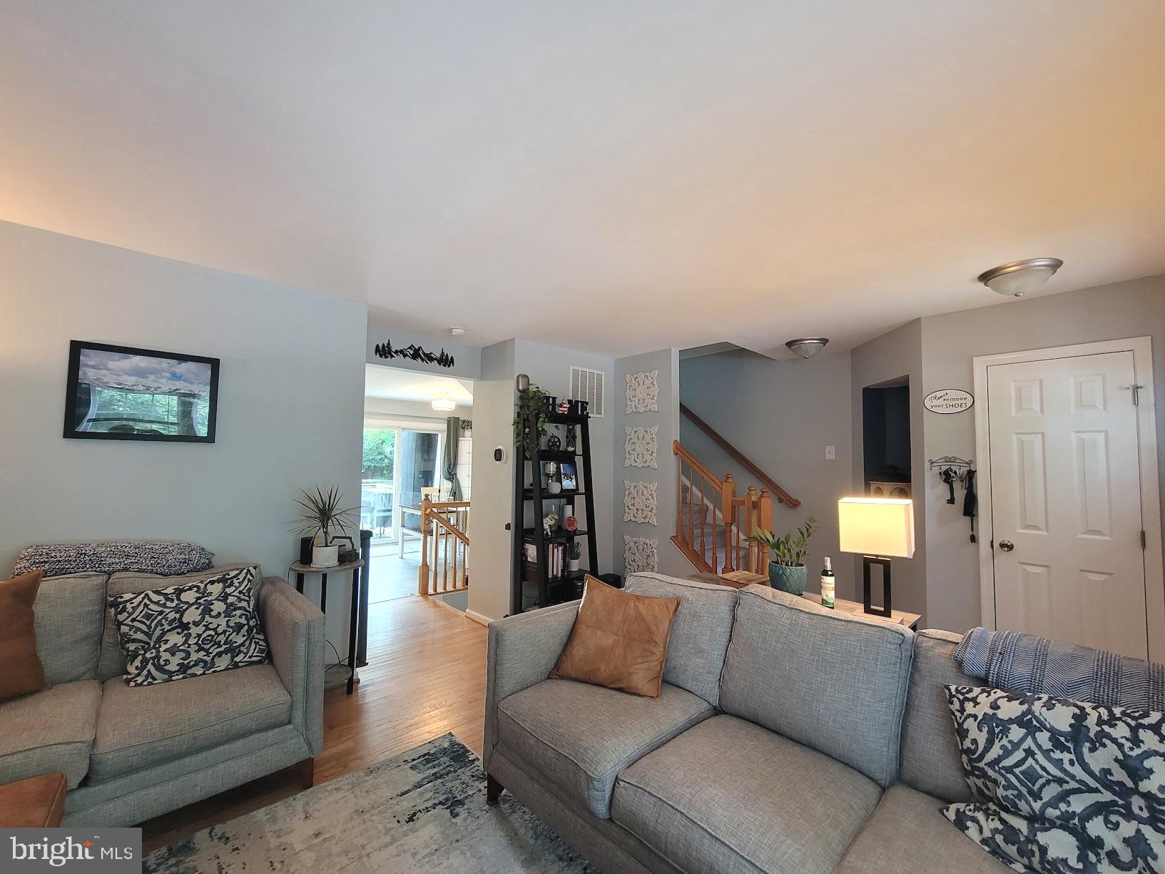 101 S BELLWOODE DRIVE