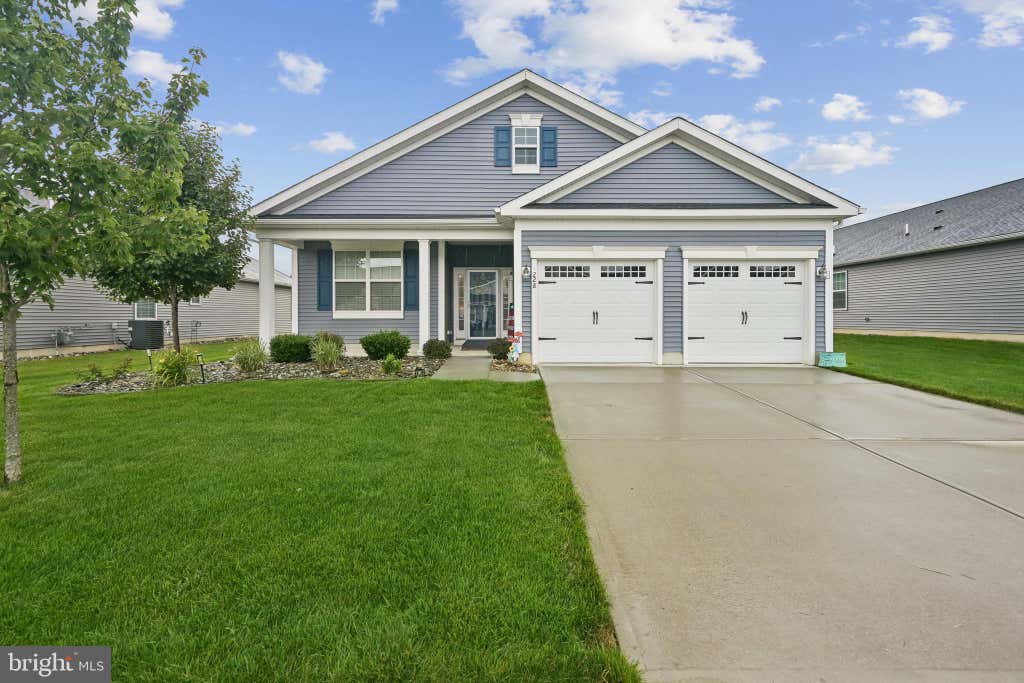 Photo of 228 Kippen Drive, WILLIAMSTOWN, NJ 08094 (MLS # NJGL2076010)