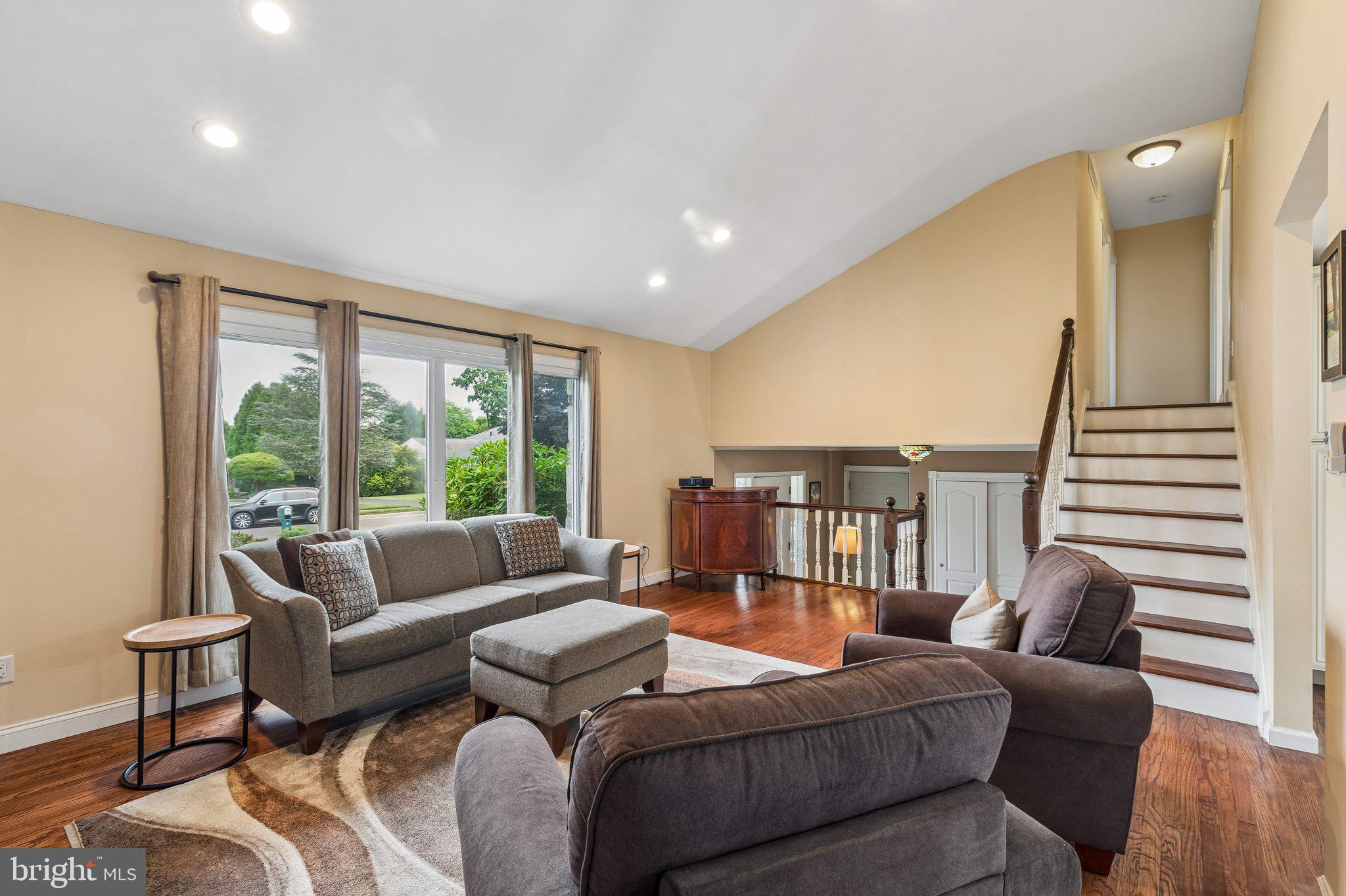 672 KILLDEER LANE