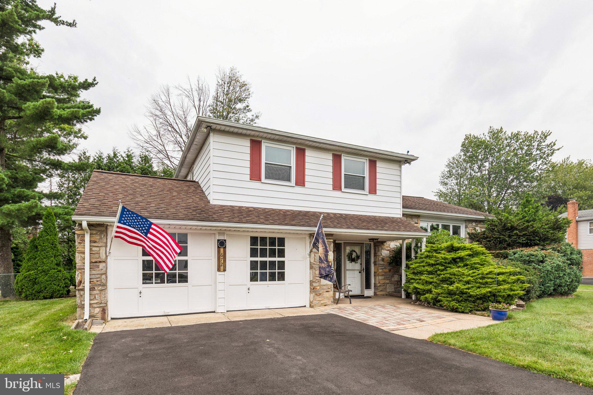 672 KILLDEER LANE