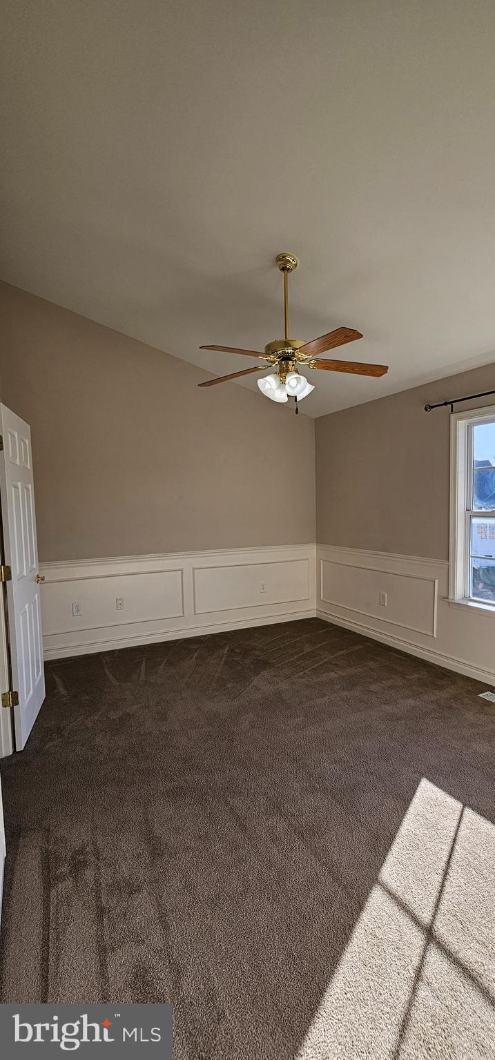 SIGNATURE TOWNS OF WILLOWBY - Residential Lease