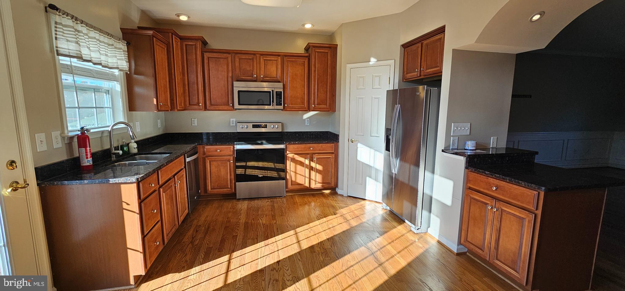 SIGNATURE TOWNS OF WILLOWBY - Residential Lease