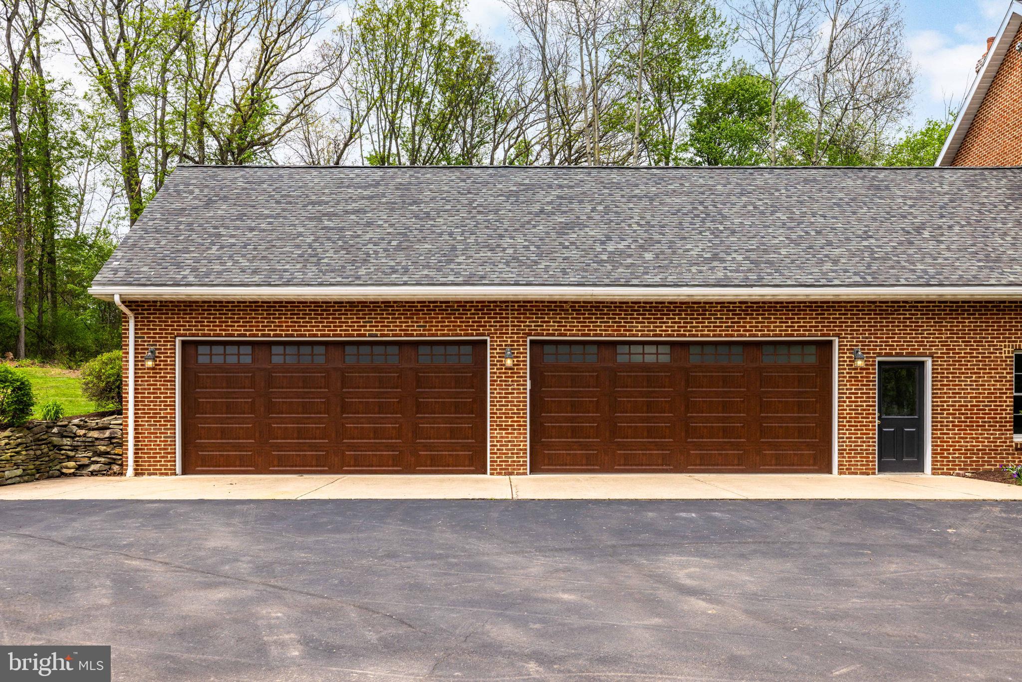 16 KILE DRIVE