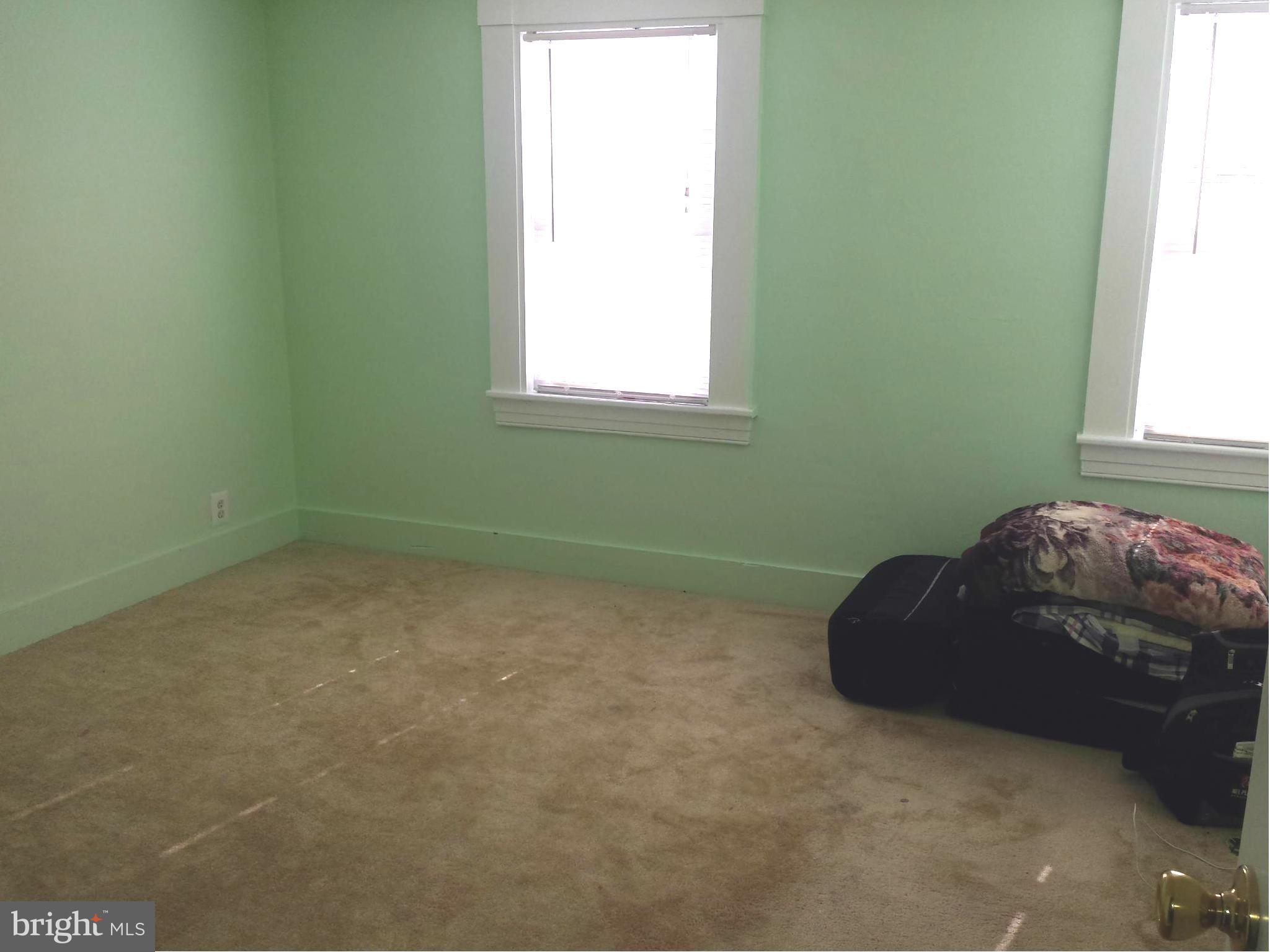 PLEASANT HILLS - Residential Lease