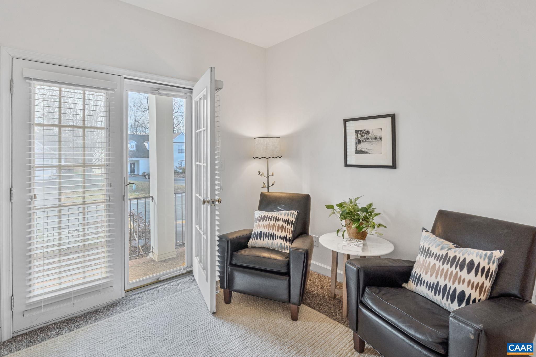 FOREST LAKES SOUTH - Residential