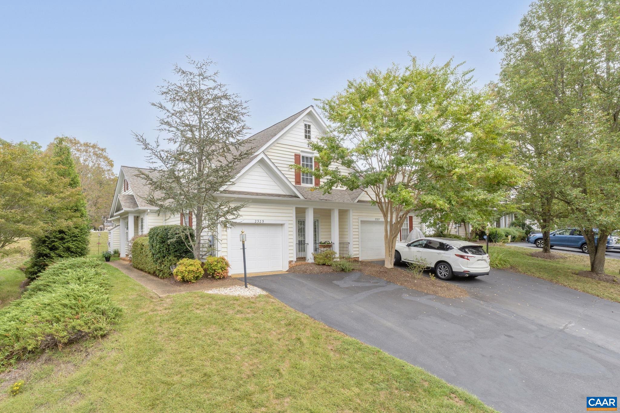 FOREST LAKES SOUTH - Residential