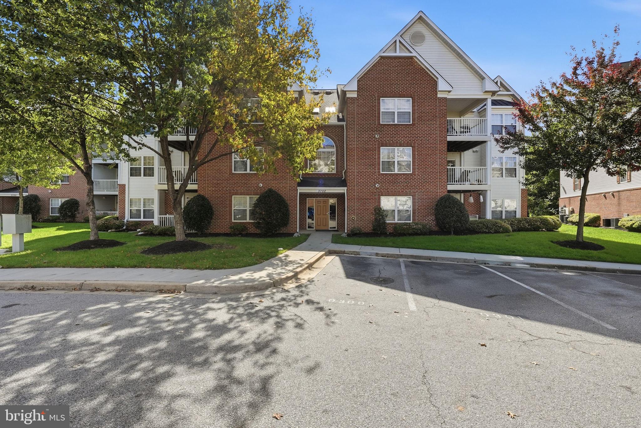3702 EXCALIBUR COURT 203