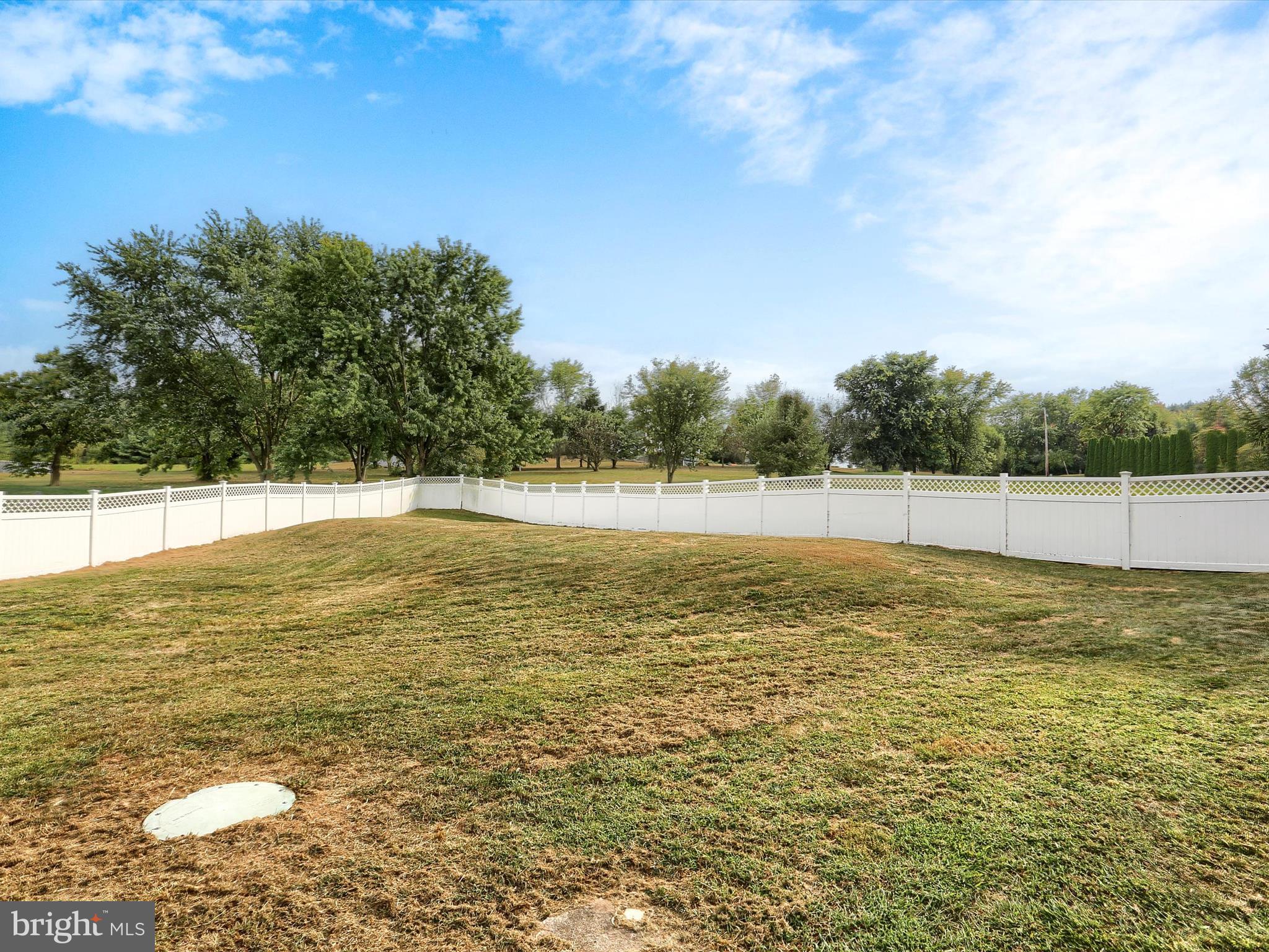 EQUINE VILLAGE - Residential