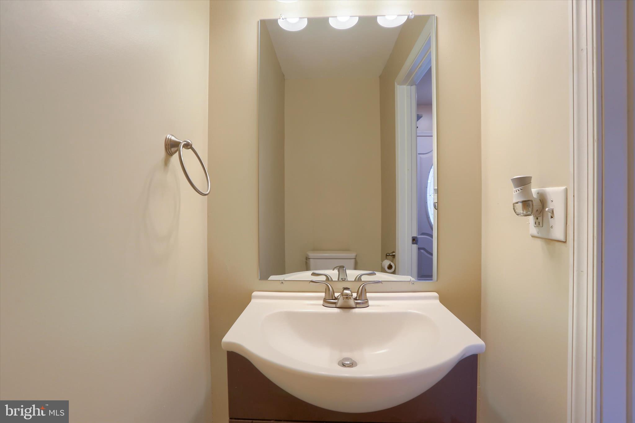 EQUINE VILLAGE - Residential