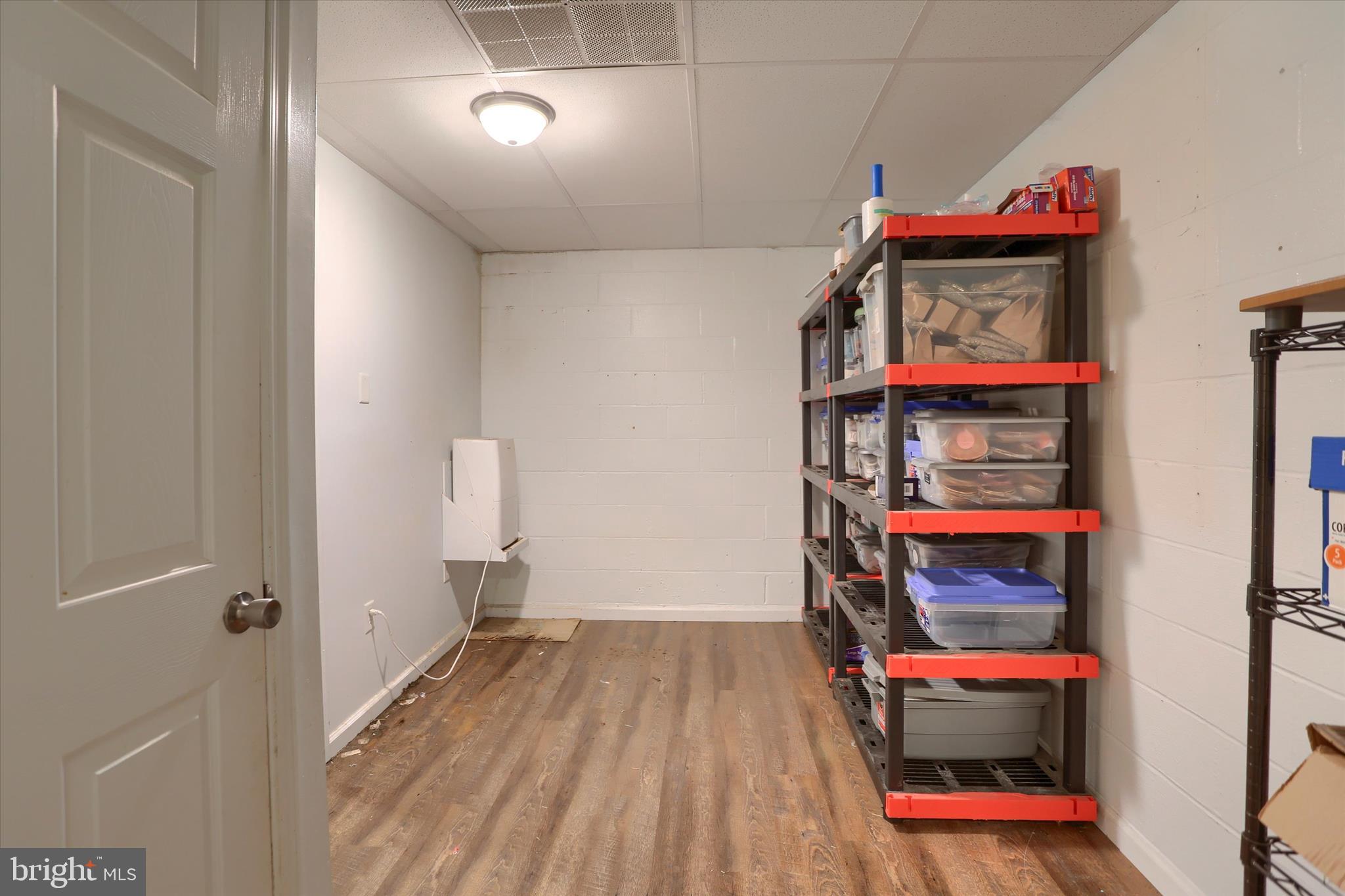 EQUINE VILLAGE - Residential