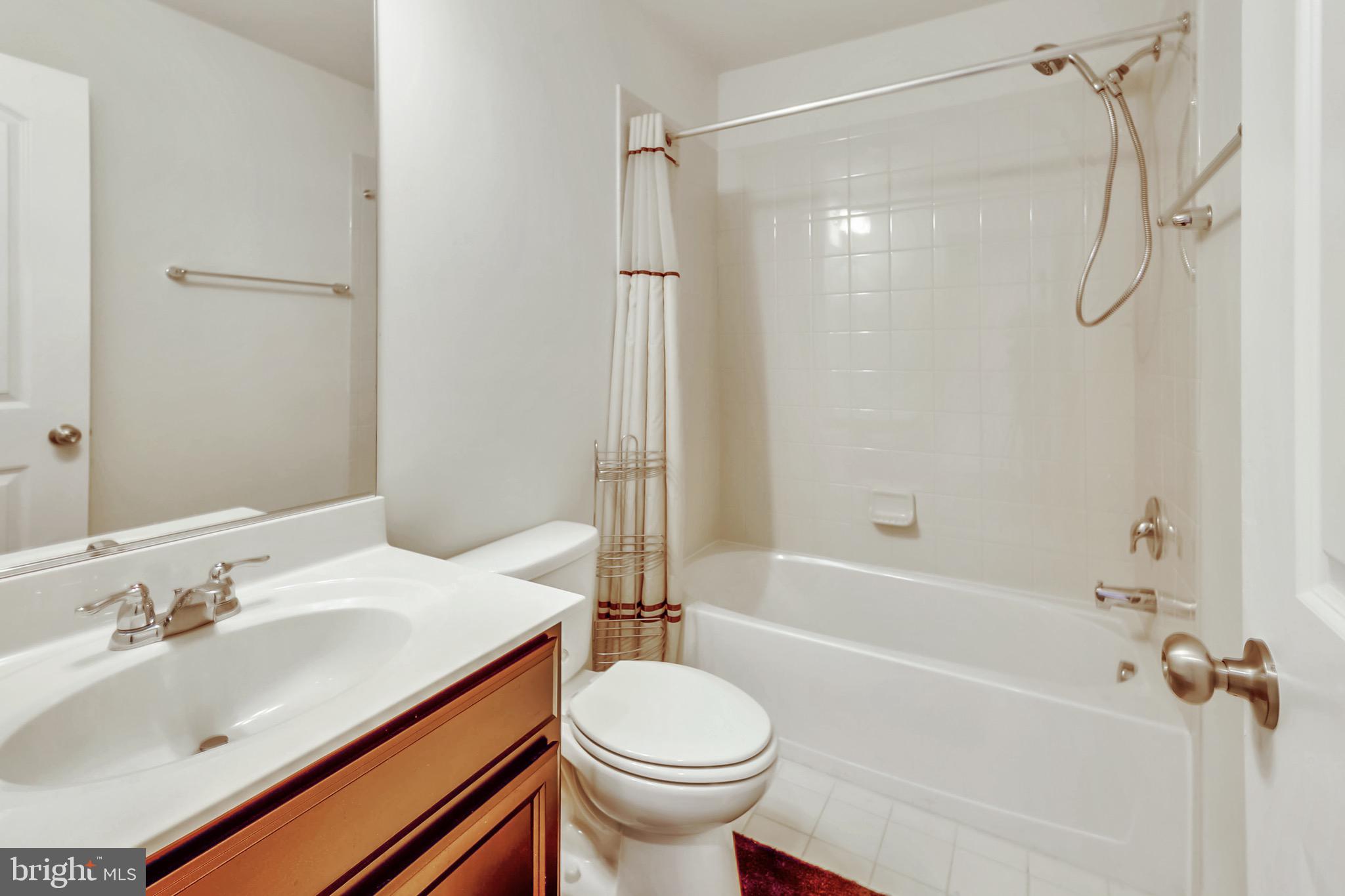 WOODMORE TOWNE CENTRE - Residential