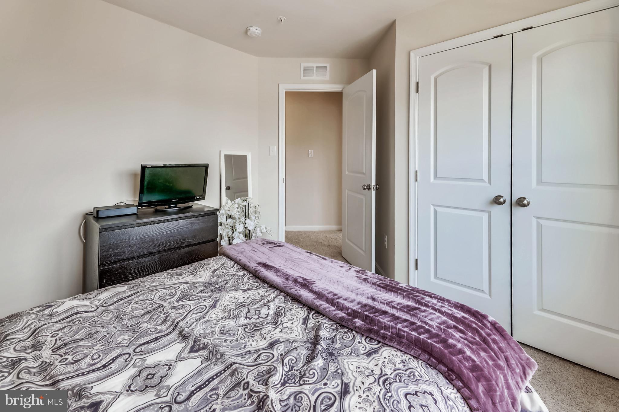 WOODMORE TOWNE CENTRE - Residential