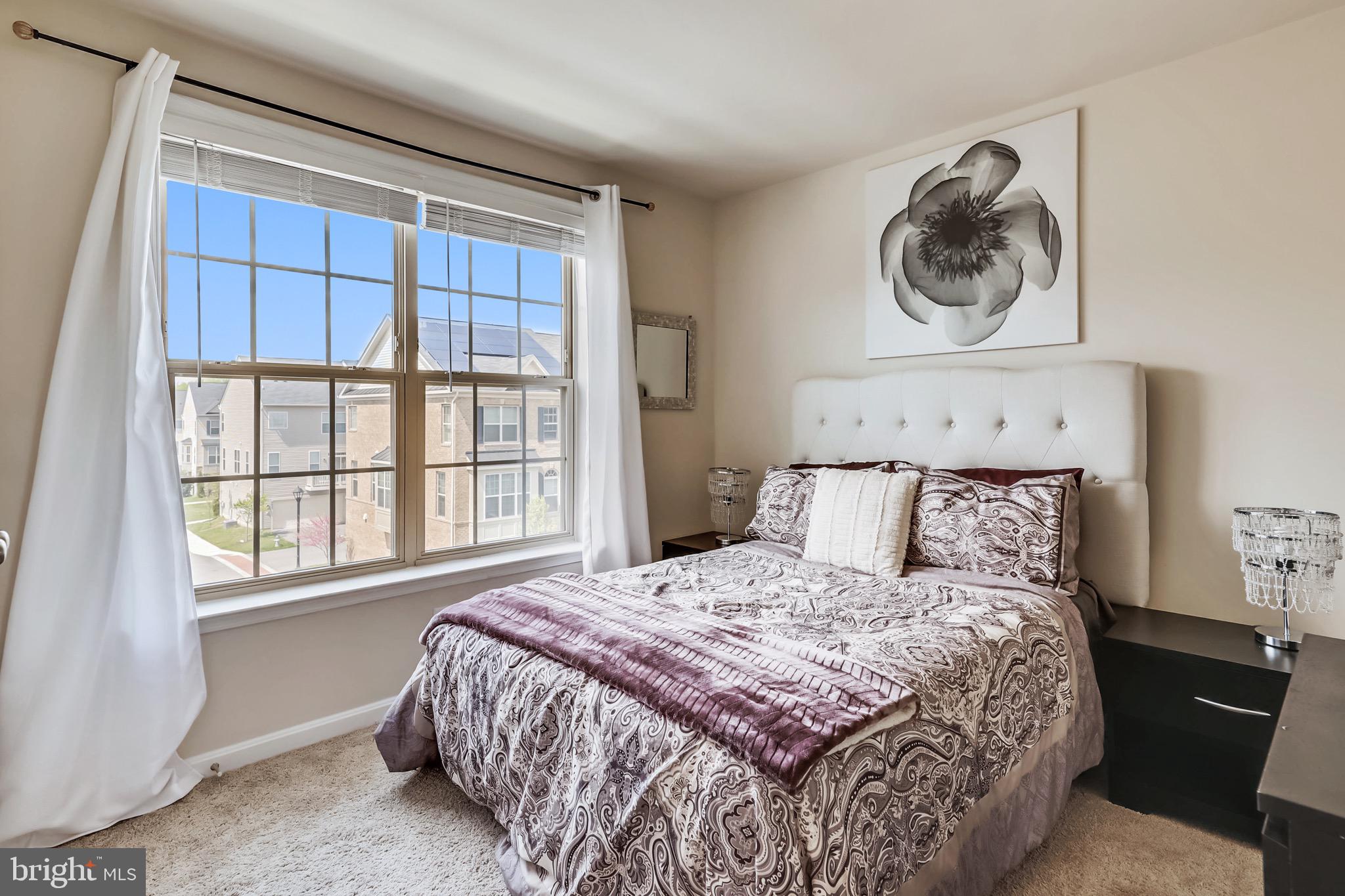 WOODMORE TOWNE CENTRE - Residential