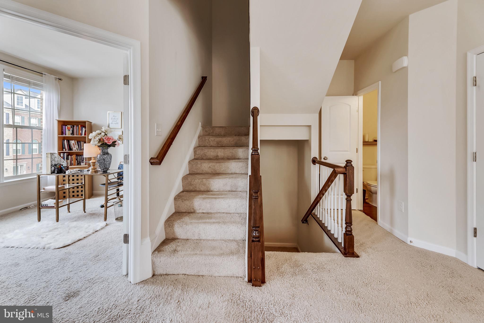 WOODMORE TOWNE CENTRE - Residential