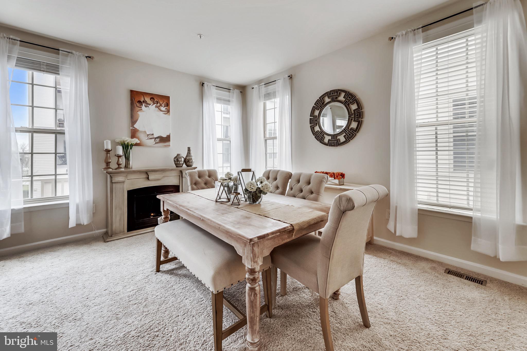 WOODMORE TOWNE CENTRE - Residential