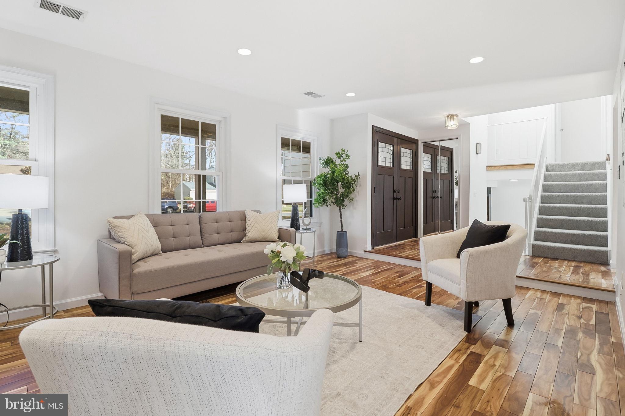 ROLLINGWOODS ESTATES - Residential