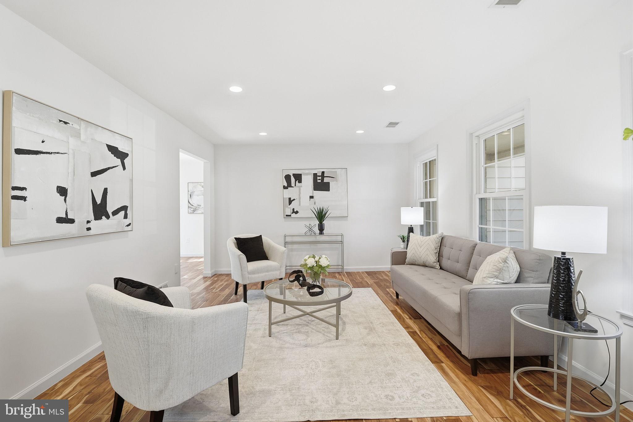 ROLLINGWOODS ESTATES - Residential