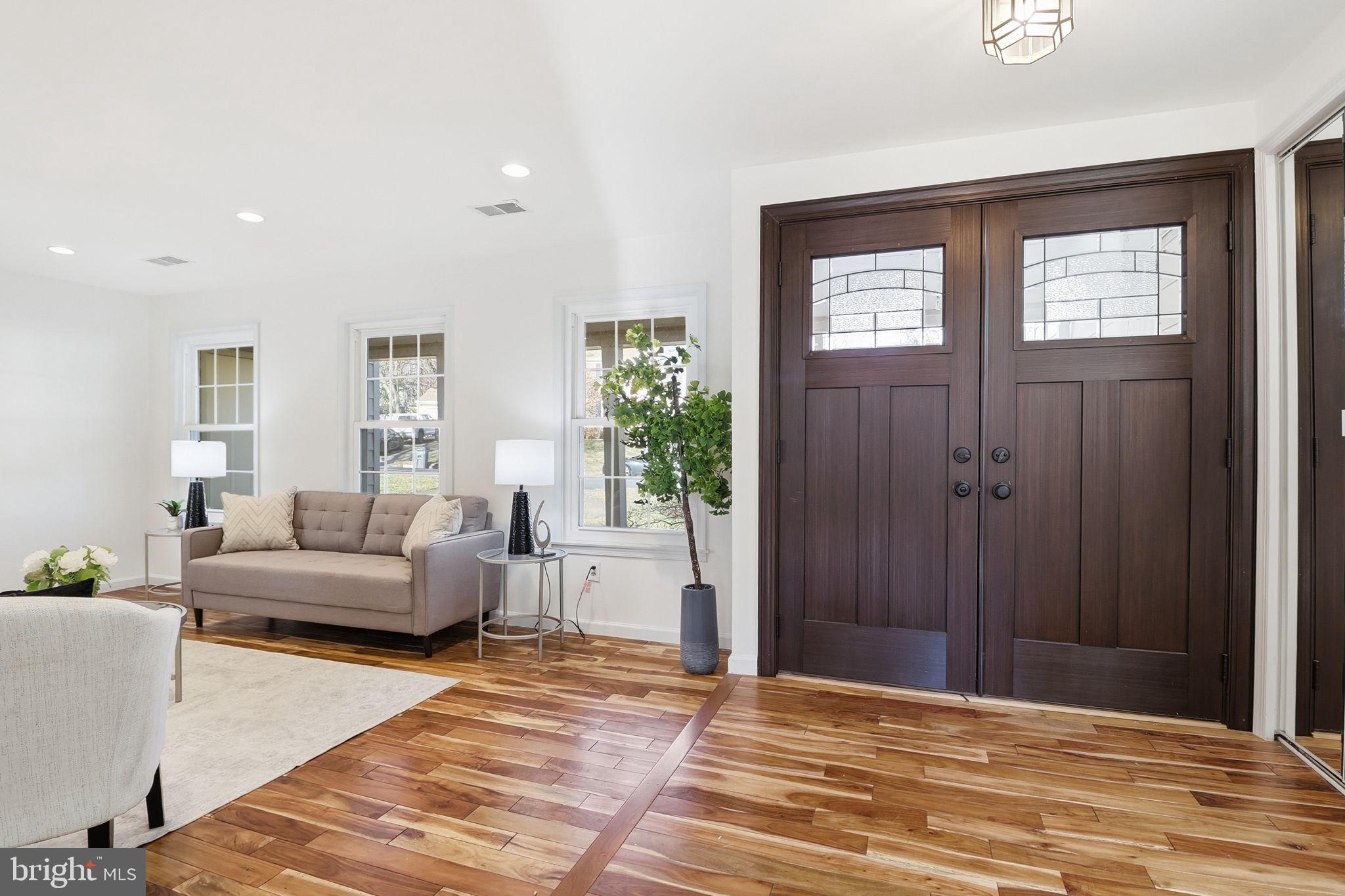 ROLLINGWOODS ESTATES - Residential