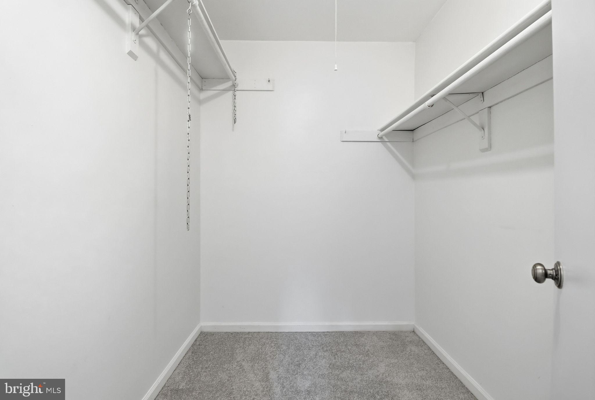 ROLLINGWOODS ESTATES - Residential