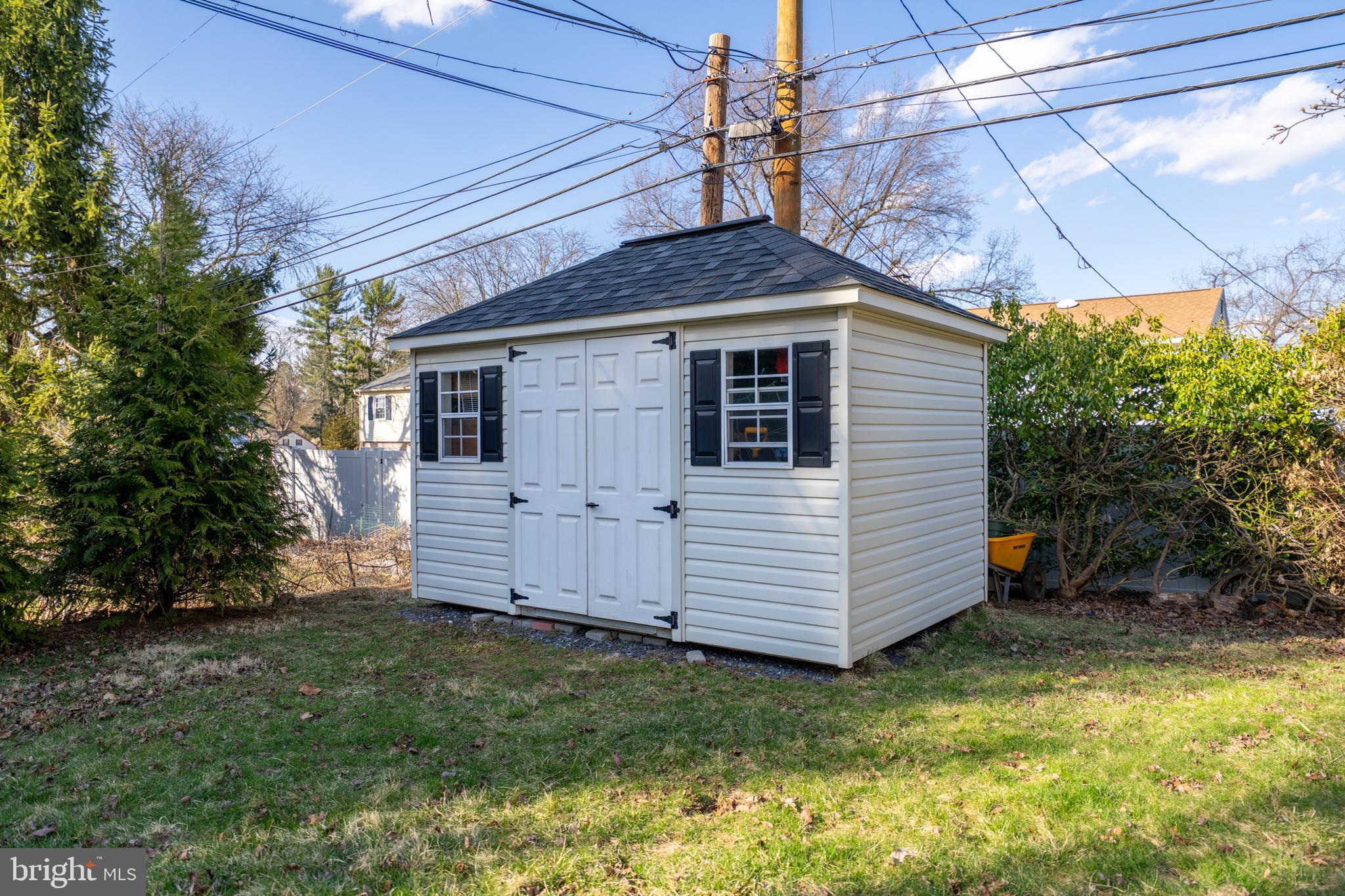 ARROWHEAD - Residential