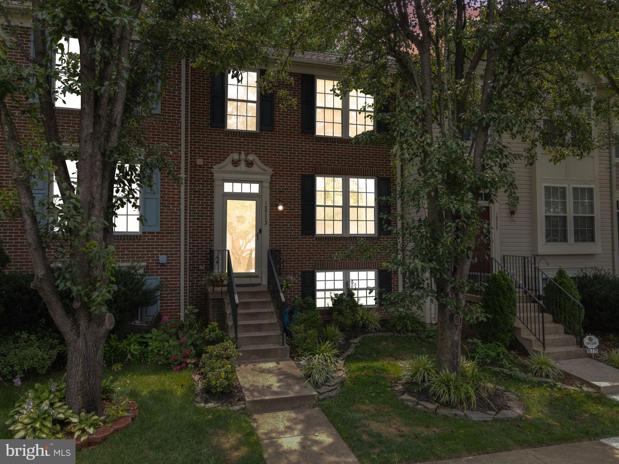 SOUTHLAKE AT MONTCLAIR - Residential