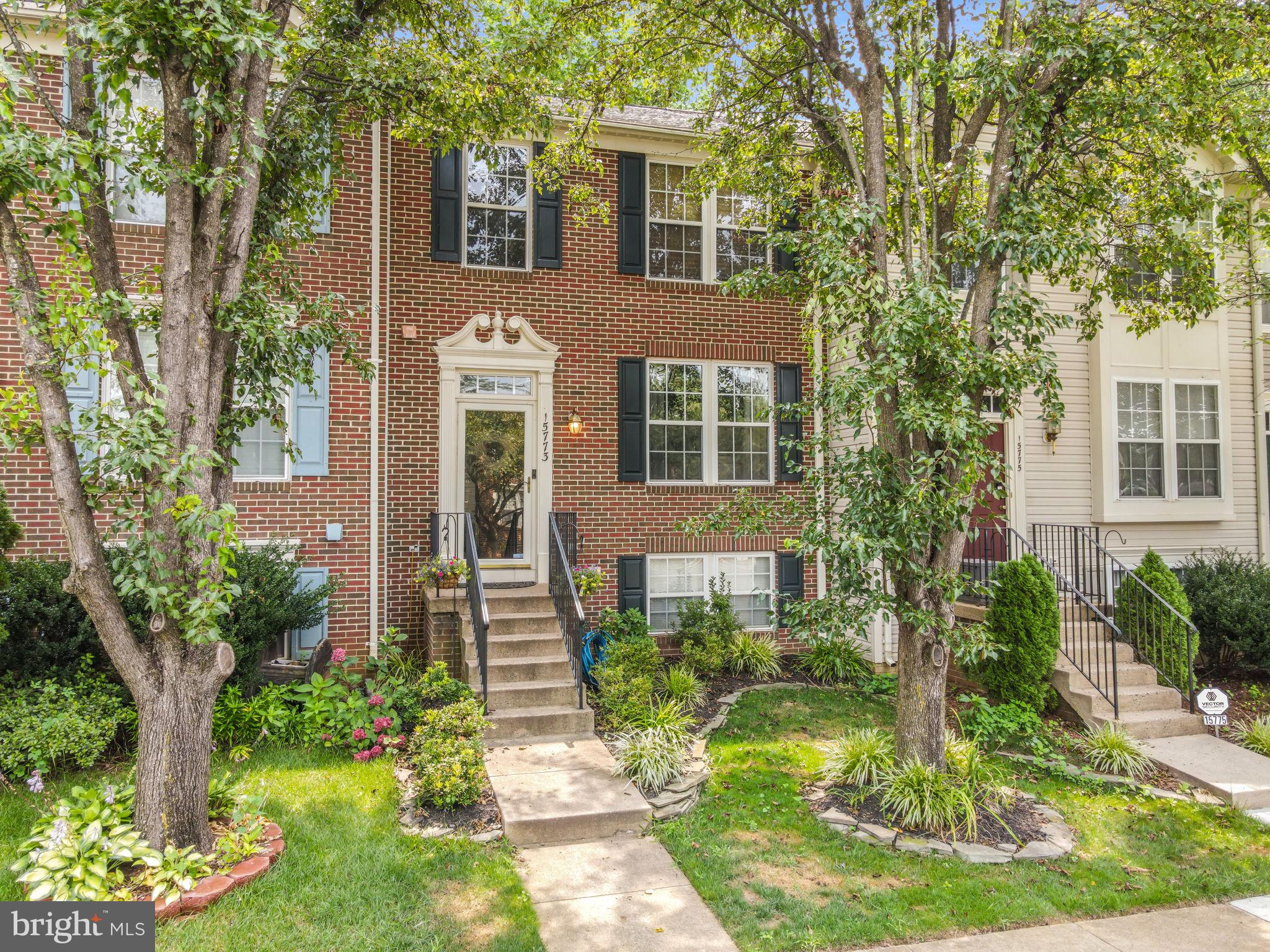 SOUTHLAKE AT MONTCLAIR - Residential