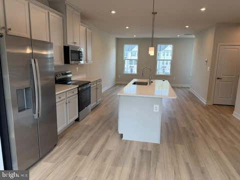 Townhouse For Rent - 6729 Shelton Lane<br/> SPOTSYLVANIA, VA 22553