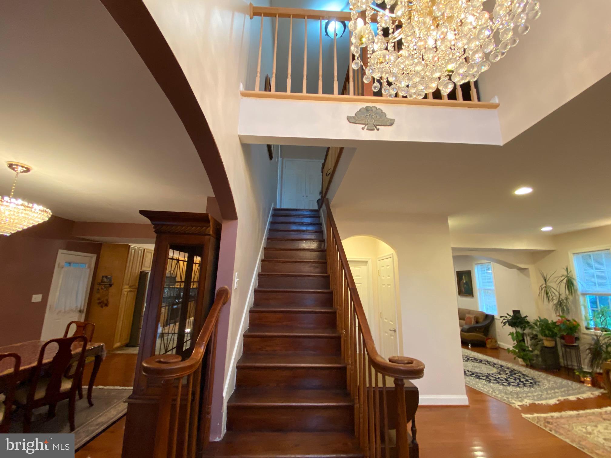 PIMMIT HILLS - Residential Lease