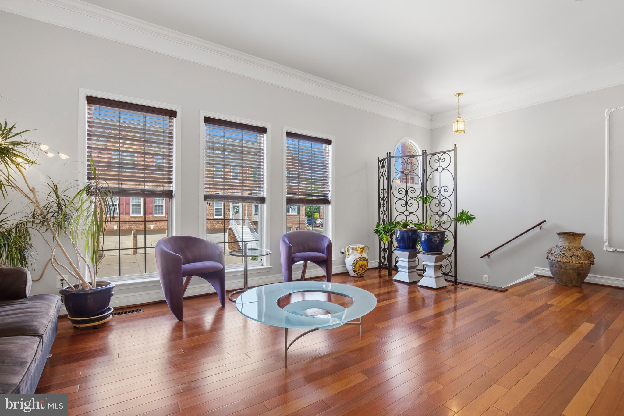TOWNES AT MANCHESTER PARK - Residential