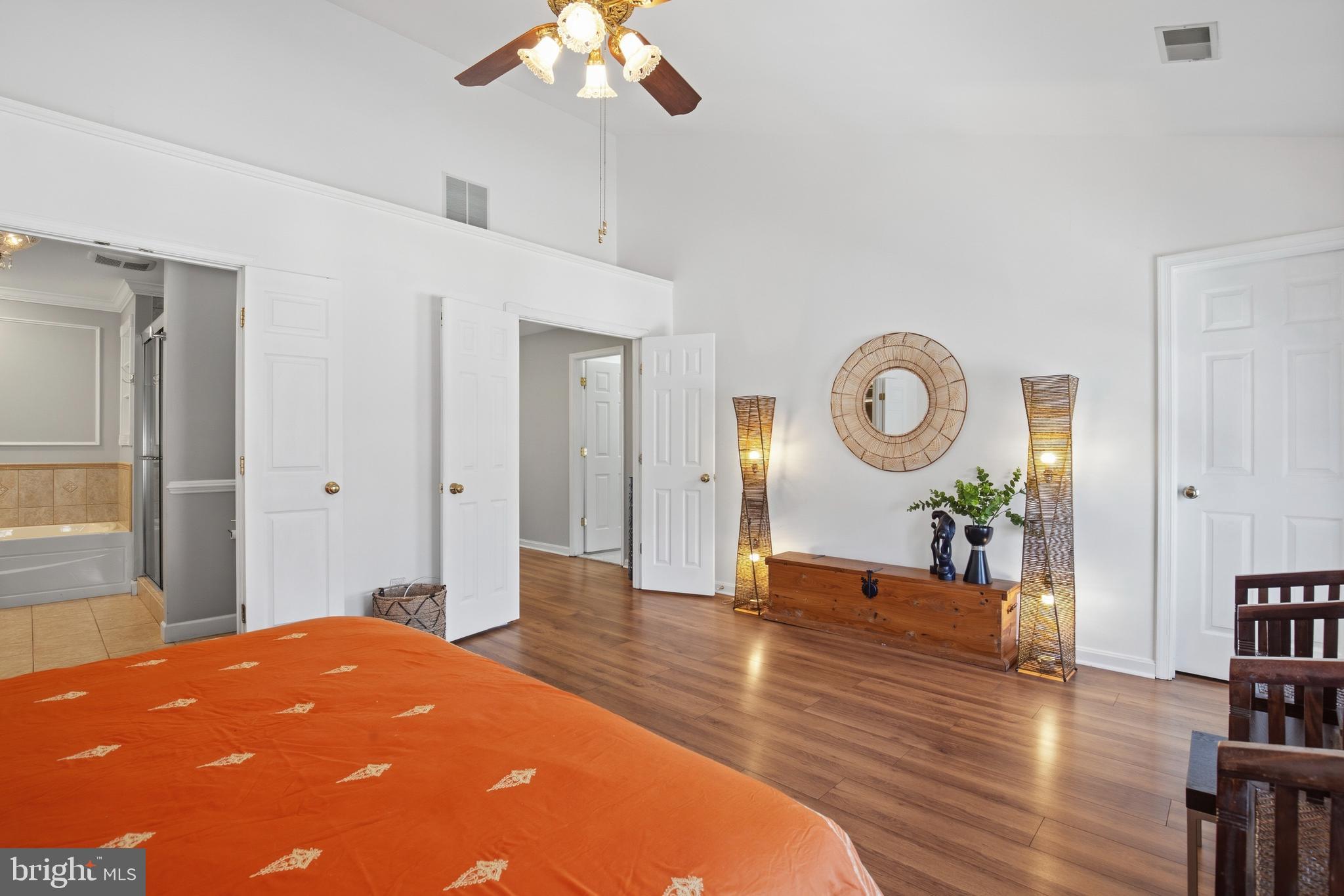 TOWNES AT MANCHESTER PARK - Residential