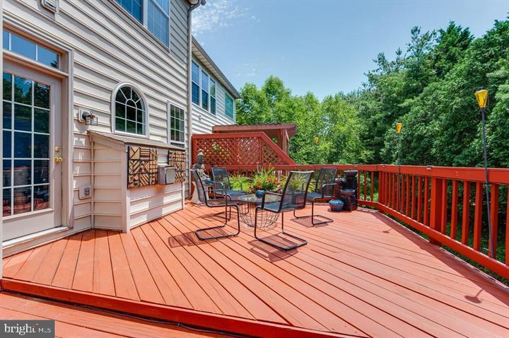 TOWNES AT MANCHESTER PARK - Residential