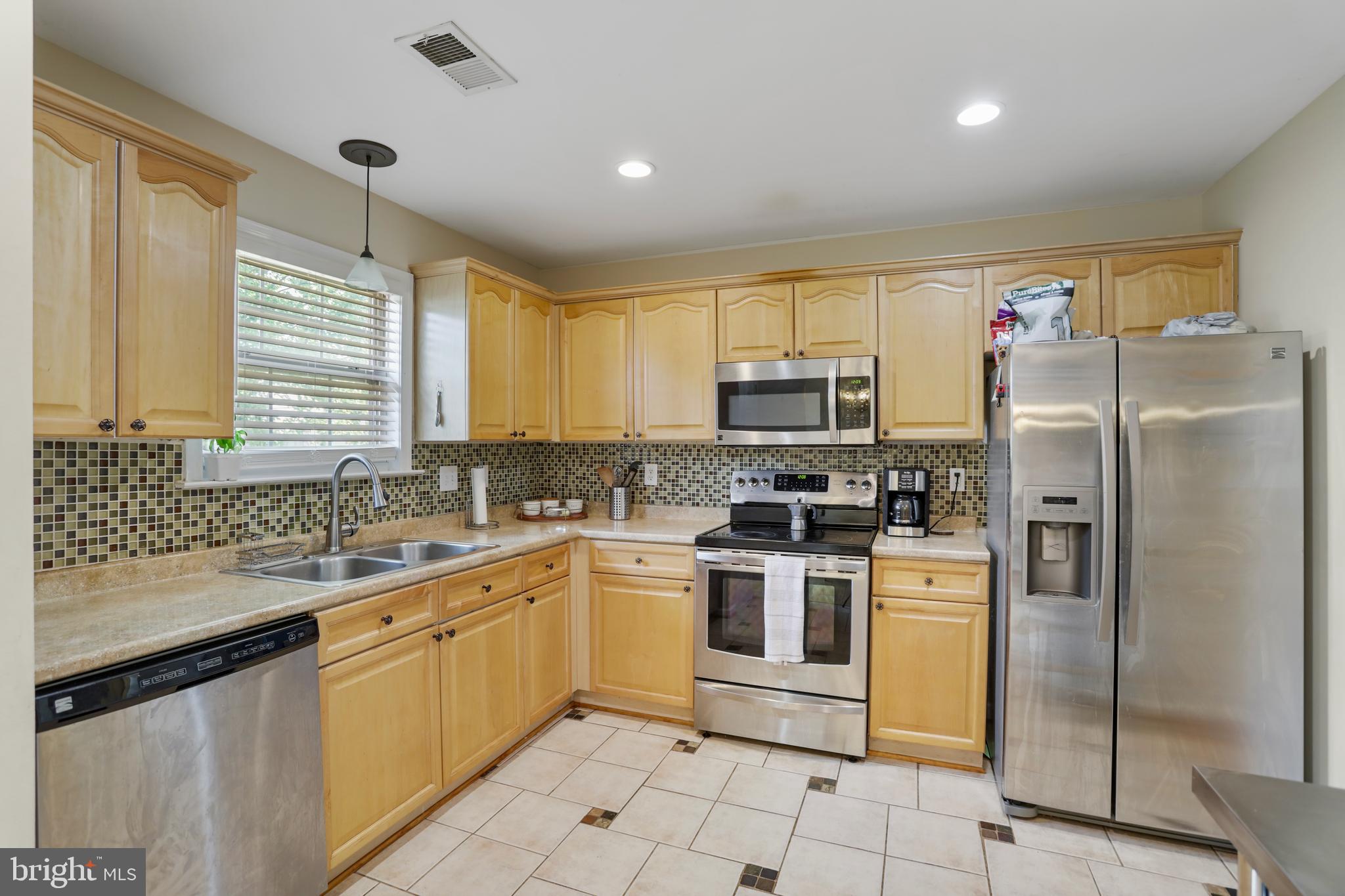 CROSSWINDS - Residential Lease