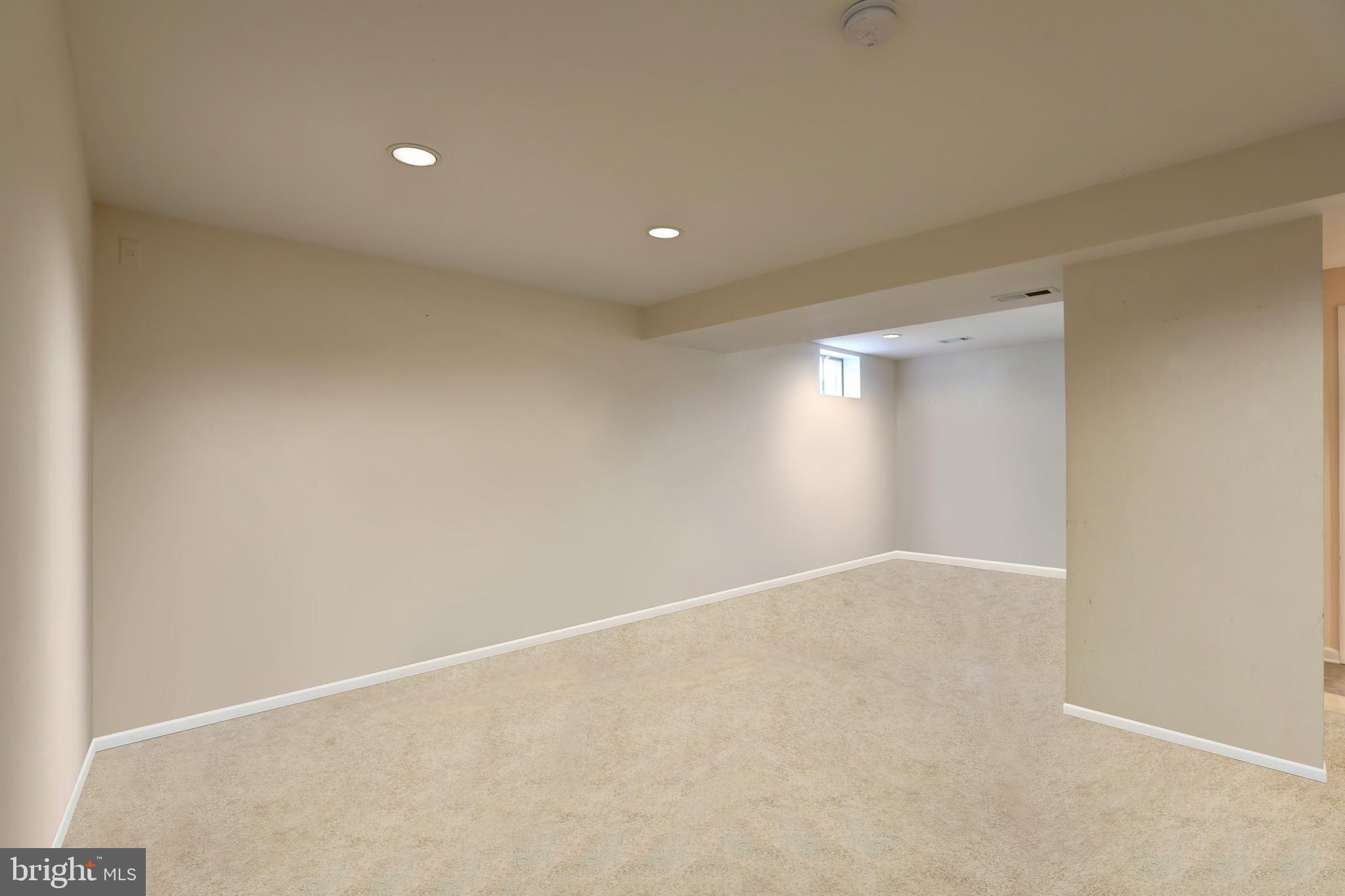 CROSSWINDS - Residential Lease