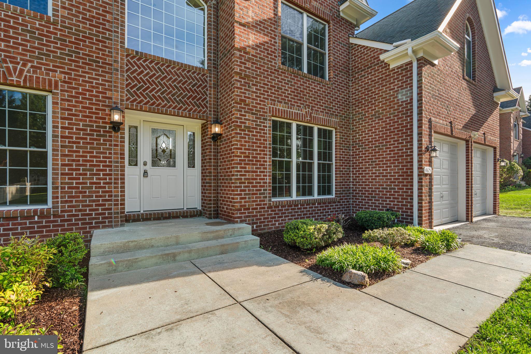 CENTENNIAL OVERLOOK - Residential