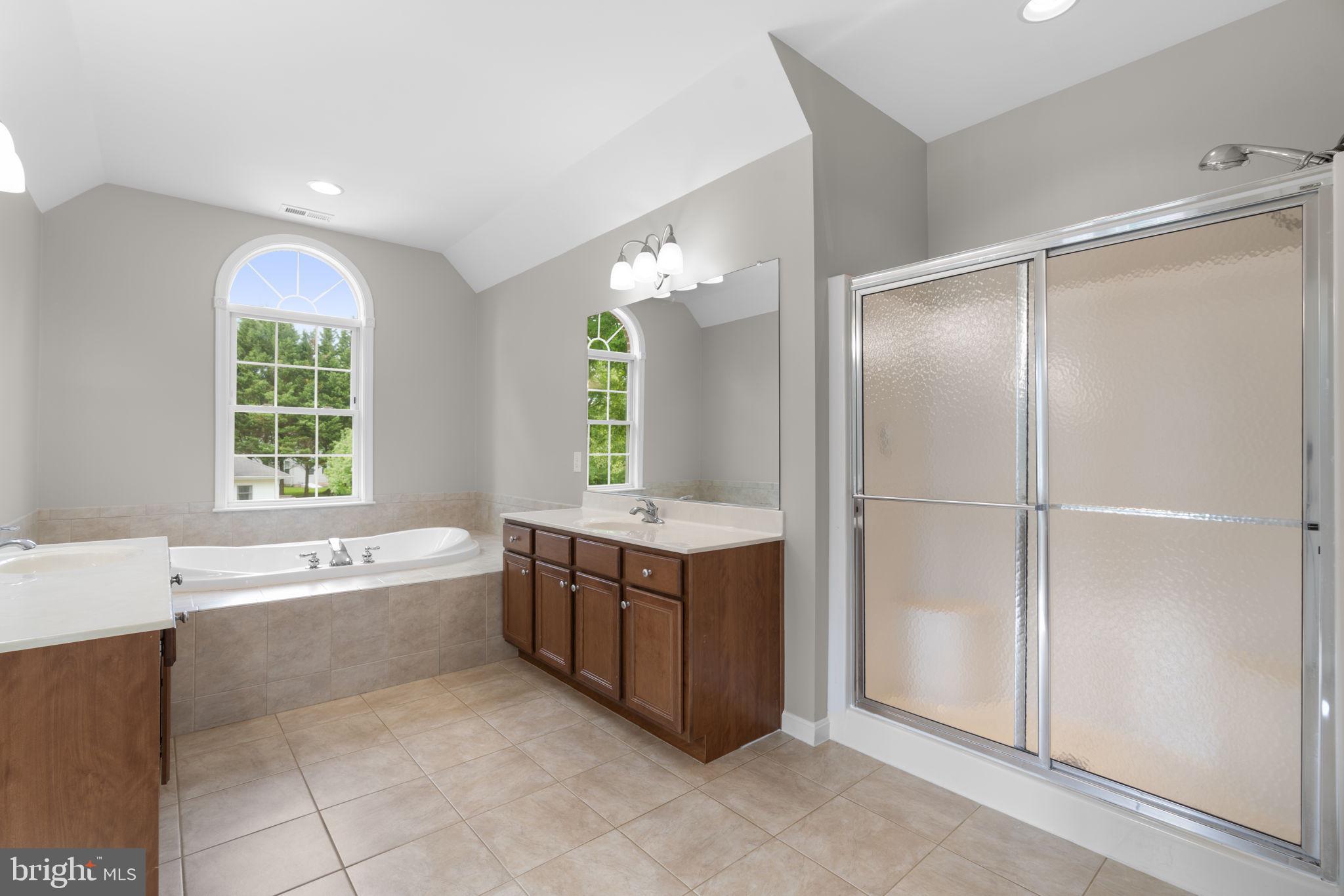 CENTENNIAL OVERLOOK - Residential