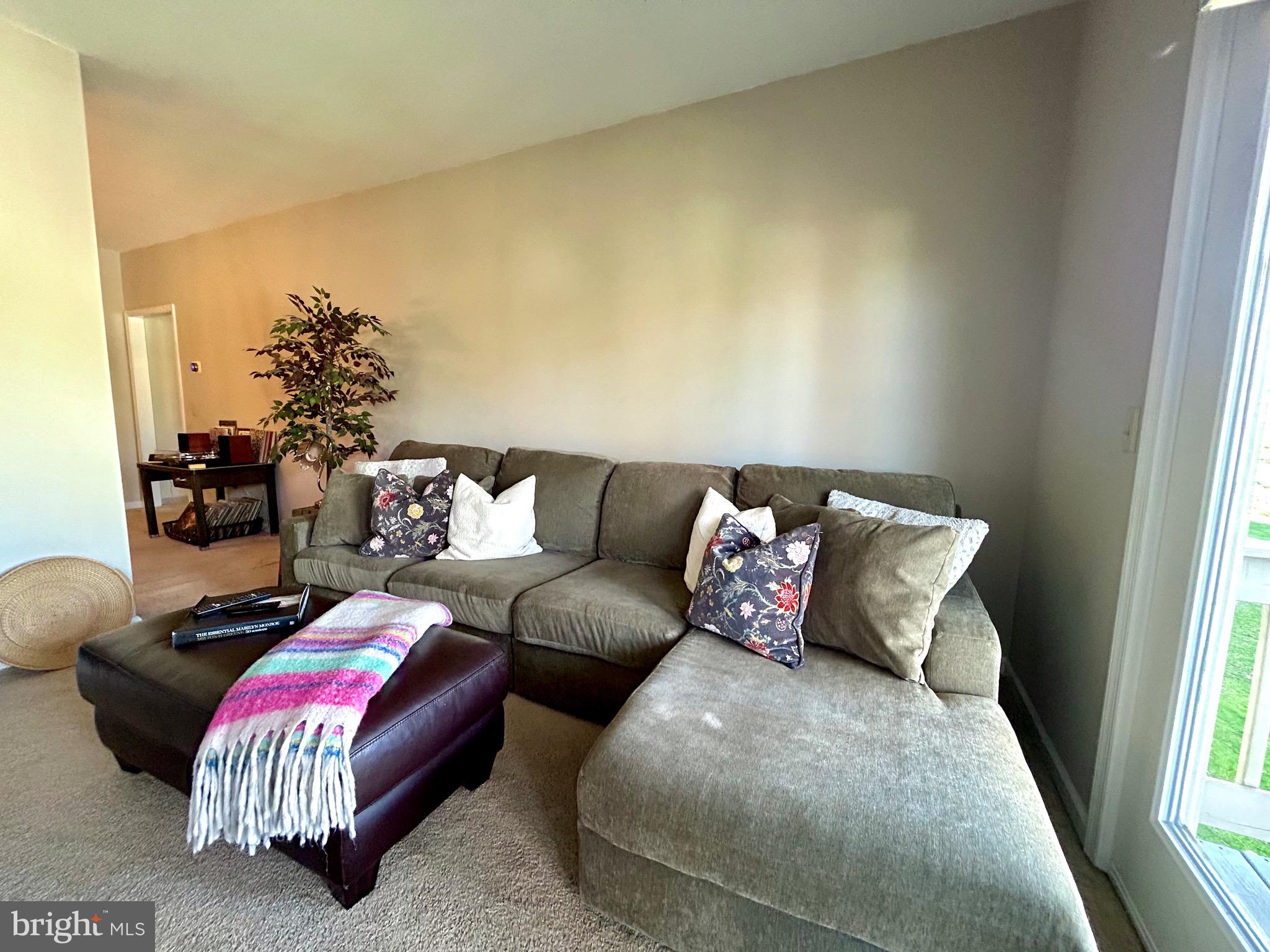 WESLEY MEWS - Residential