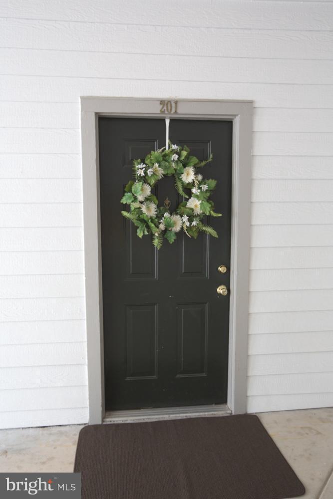 STONECROFT CONDO - Residential