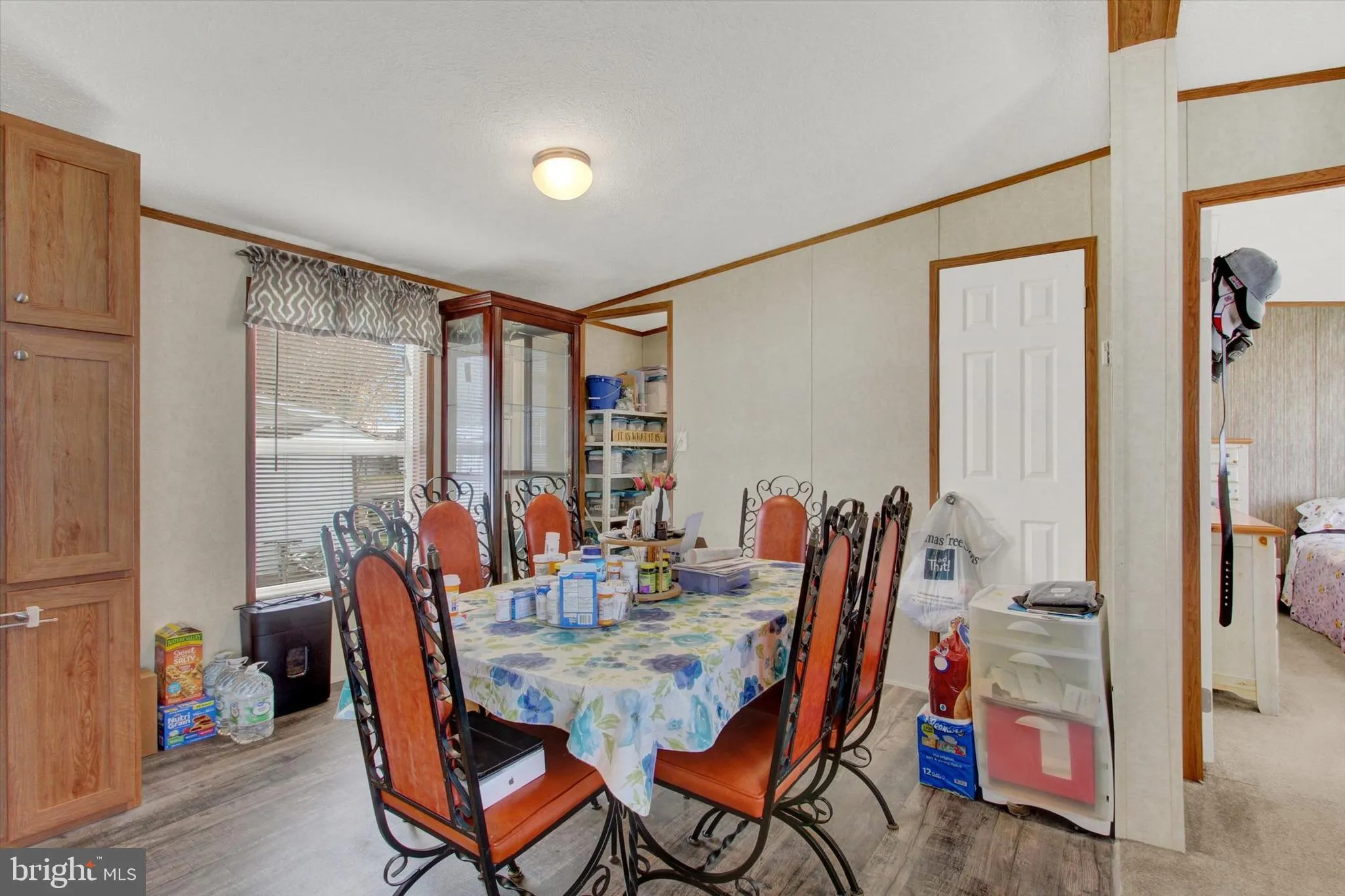 New Oxford, Pennsylvania 17350, United States, 3 Bedrooms Bedrooms, ,2 BathroomsBathrooms,Residential,Active,242403