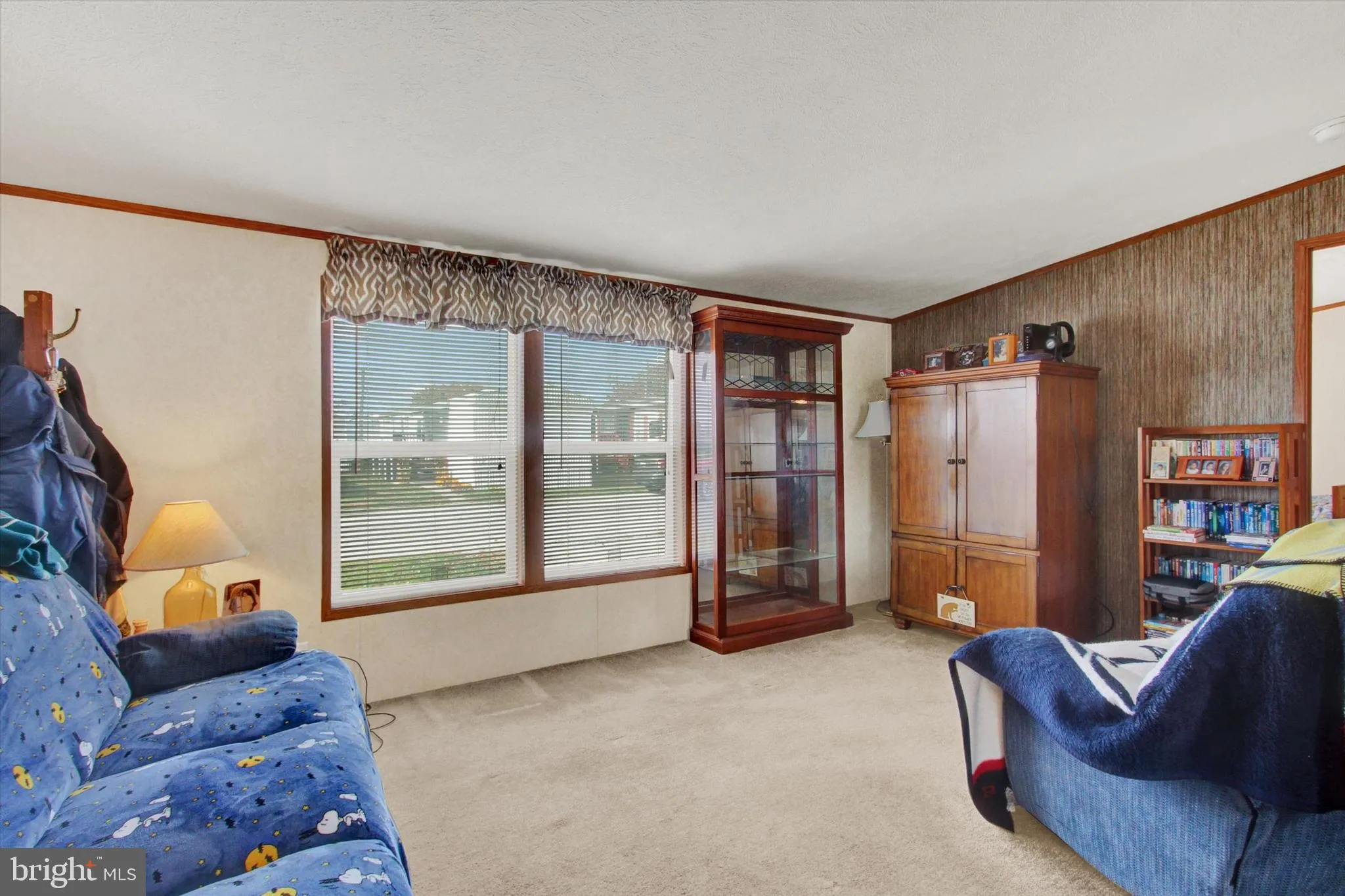 New Oxford, Pennsylvania 17350, United States, 3 Bedrooms Bedrooms, ,2 BathroomsBathrooms,Residential,Active,242403