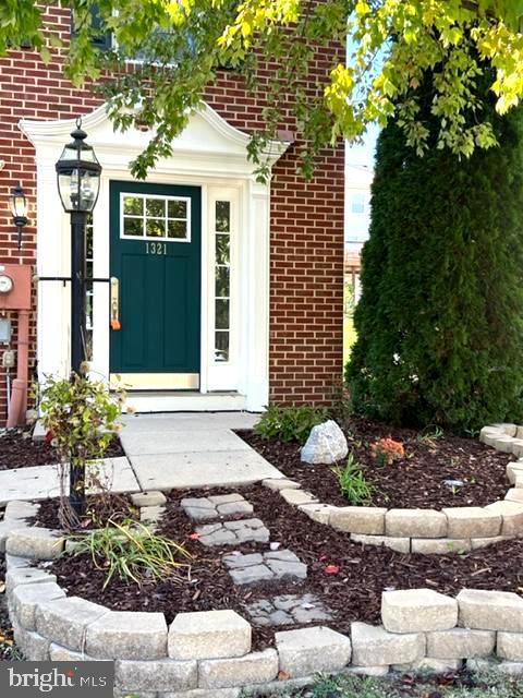 LAKELAND PLACE - Residential