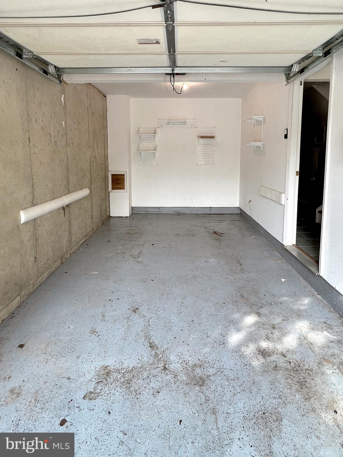 LAKELAND PLACE - Residential